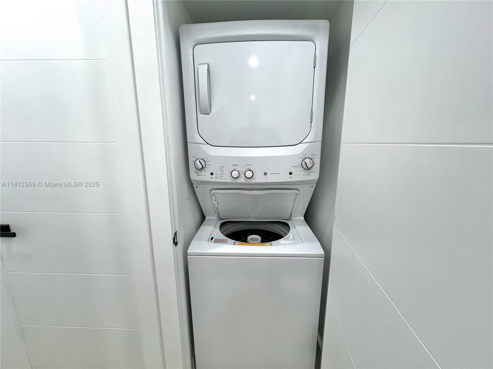 MYRA DELLS SUB - Residential