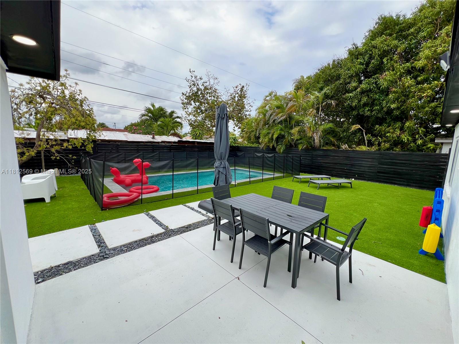 MYRA DELLS SUB - Residential