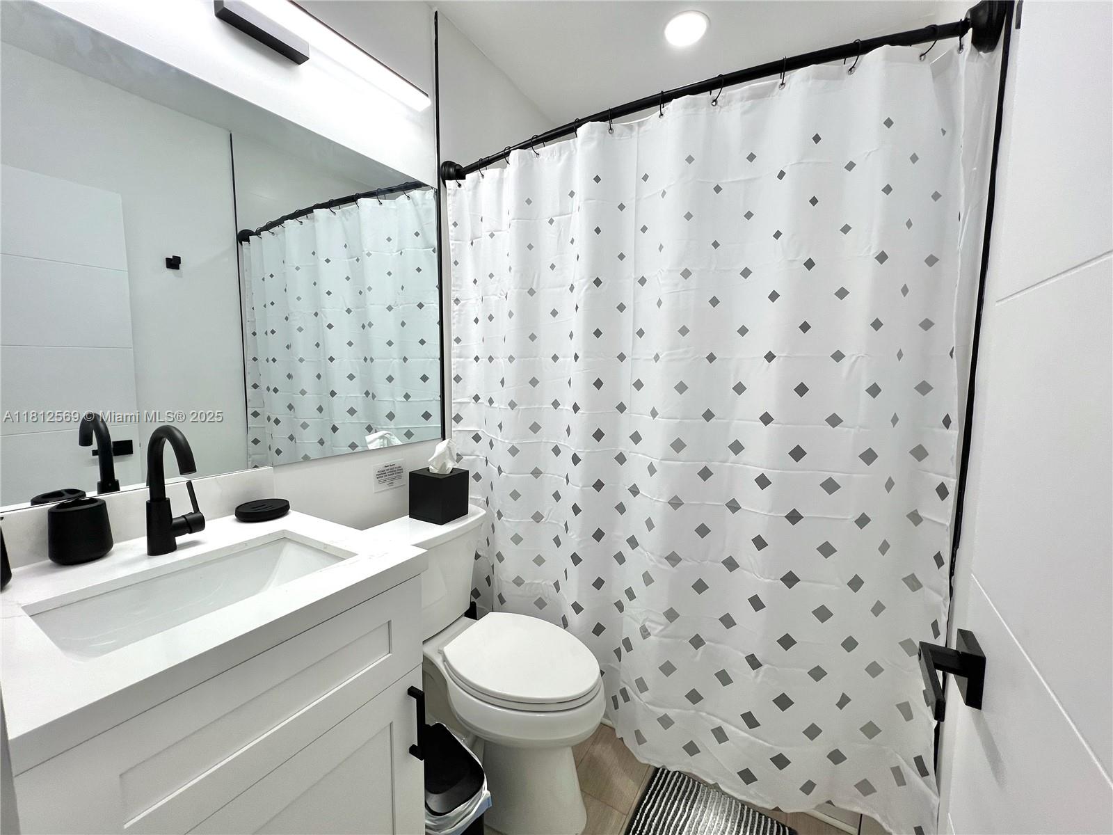 MYRA DELLS SUB - Residential