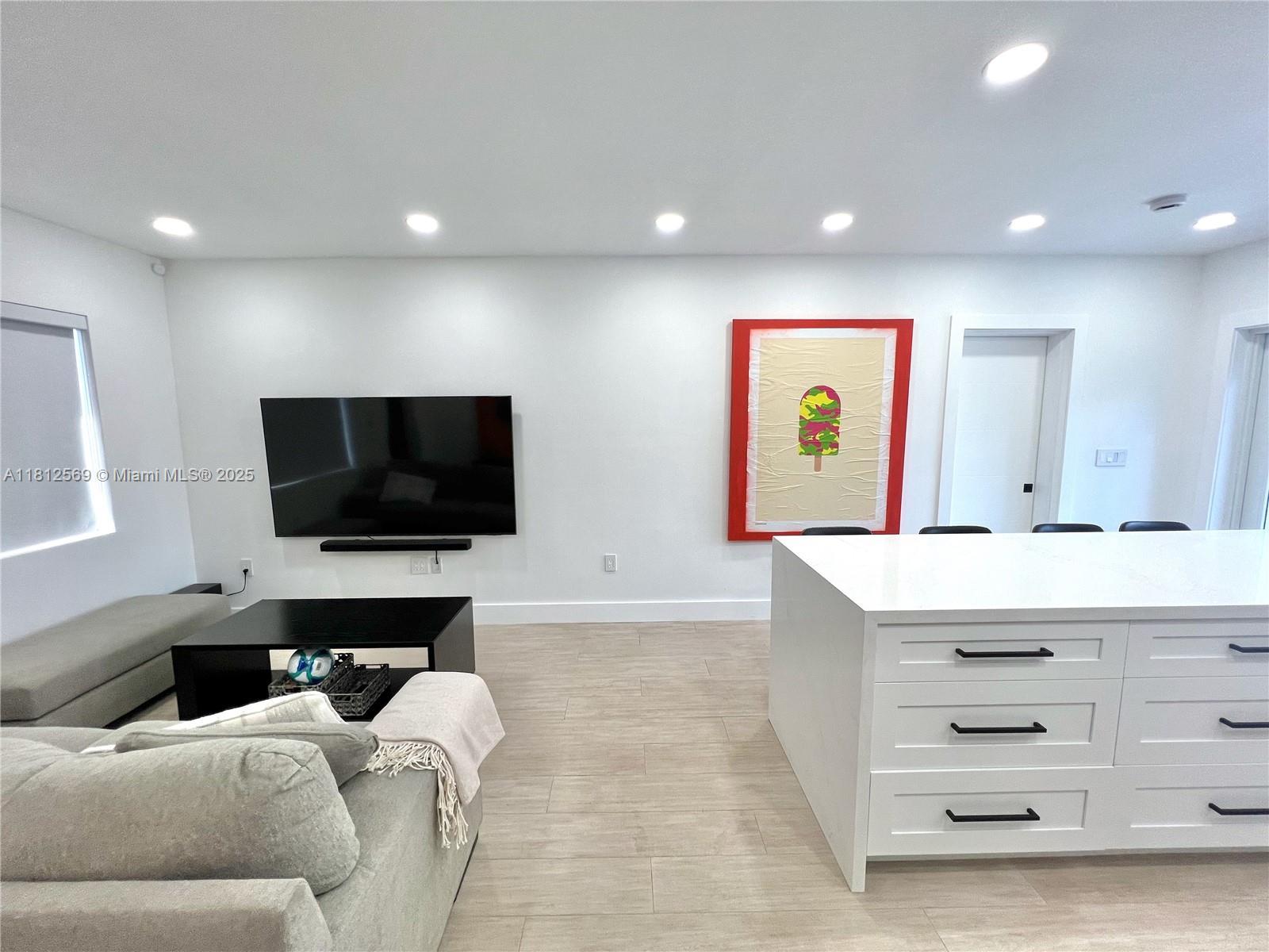 MYRA DELLS SUB - Residential