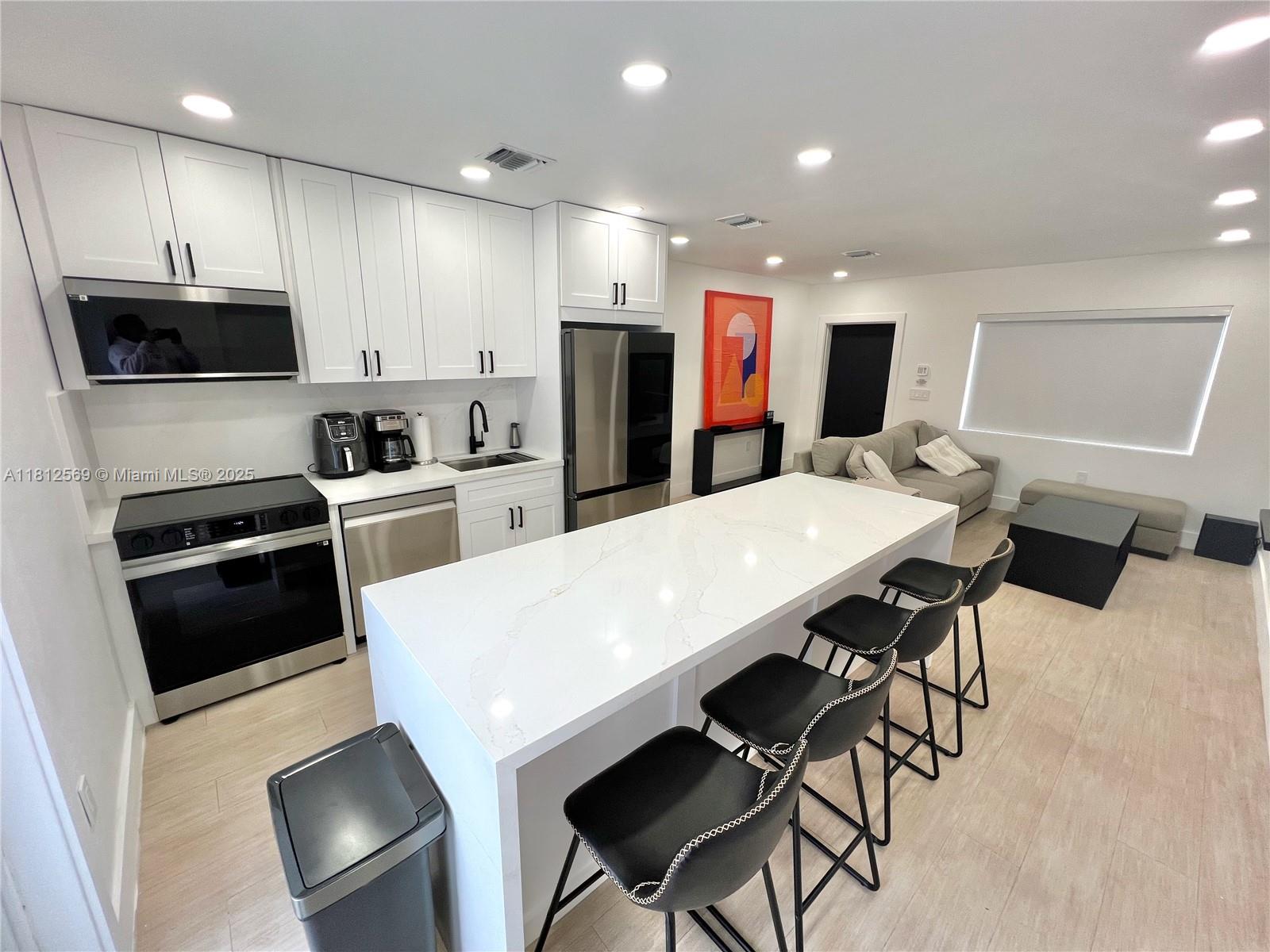 MYRA DELLS SUB - Residential