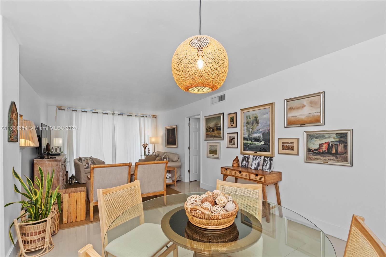 3301 N Country Club Dr 607