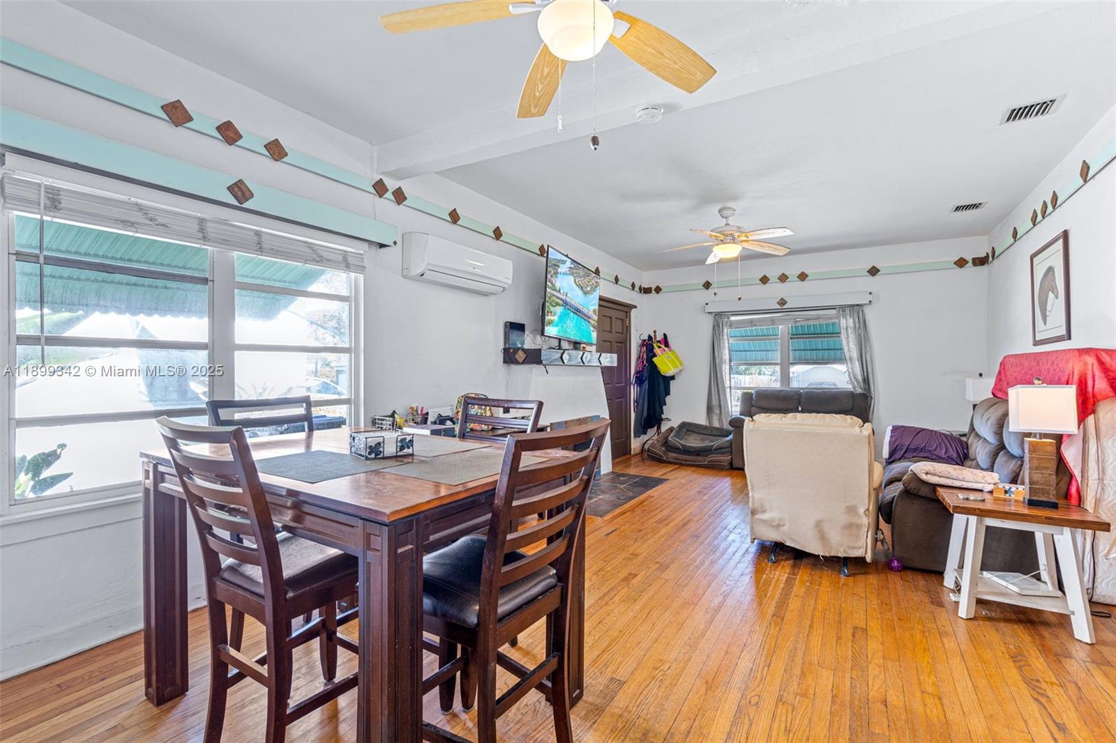 NORTH LAKE WORTH - Residential