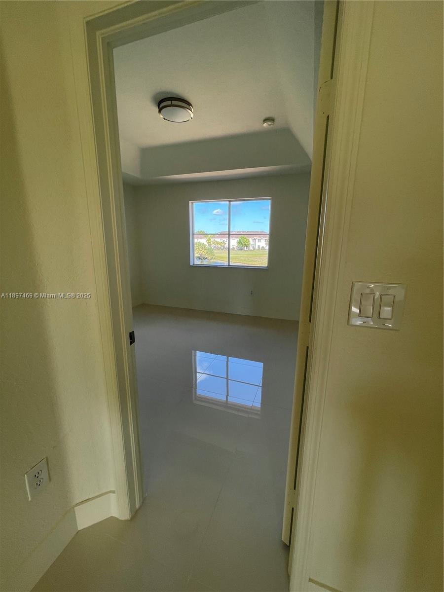 SHOMA VILLAS II AT COUNTR - Residential