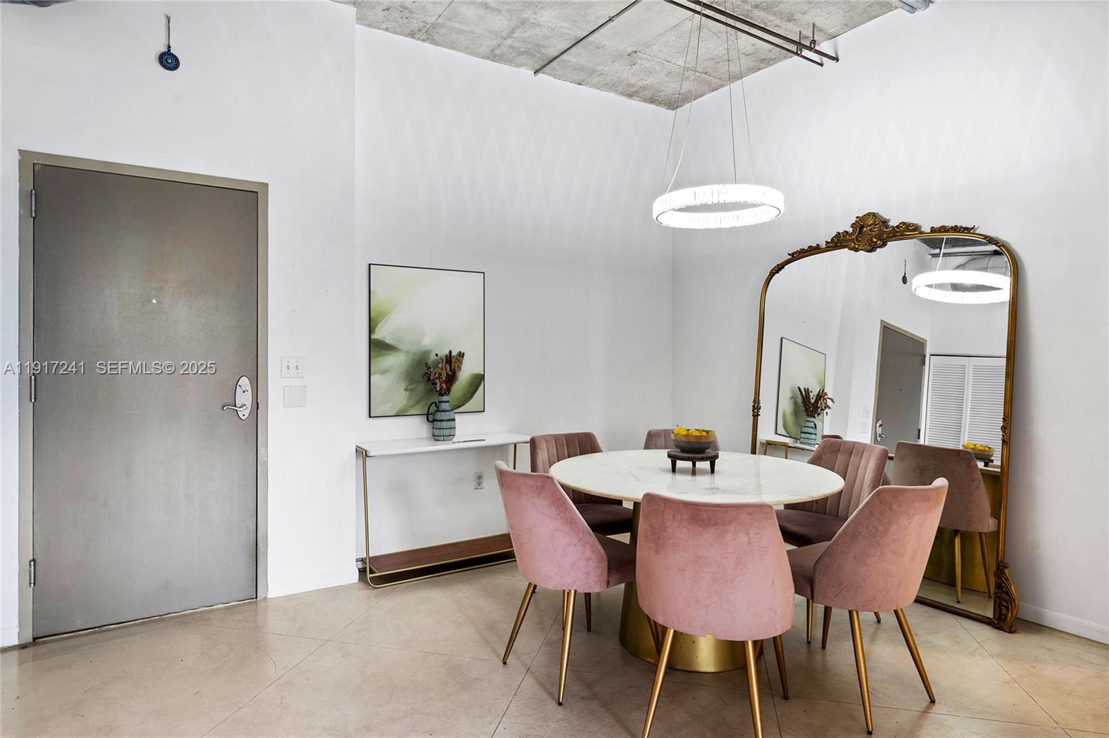 CITE CONDO - Residential