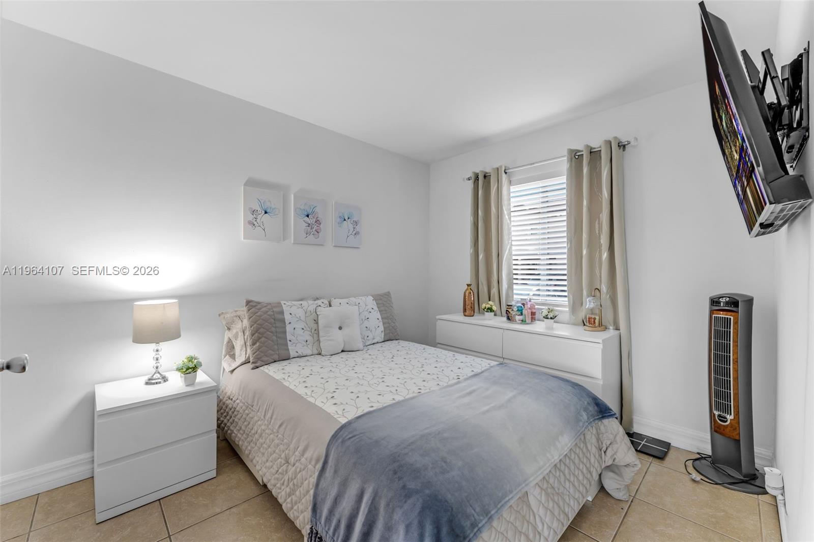 WEITZER SERENA LAKES - Residential