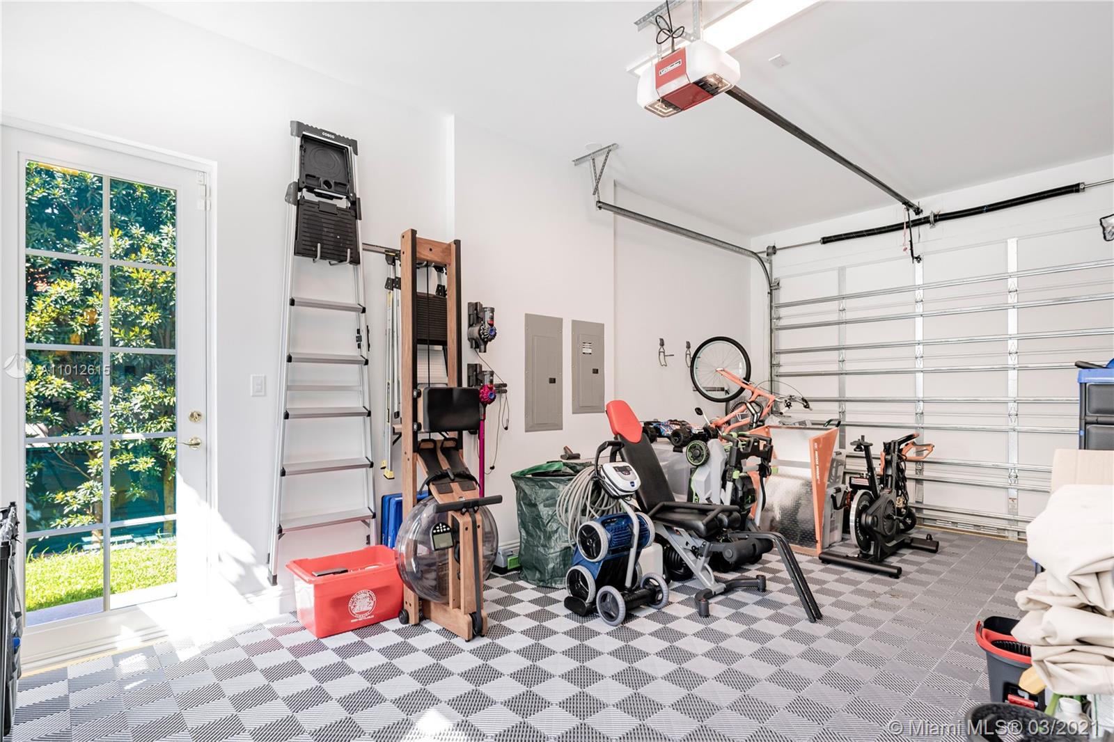 C GABLES RIVIERA SEC PT 1 - Residential