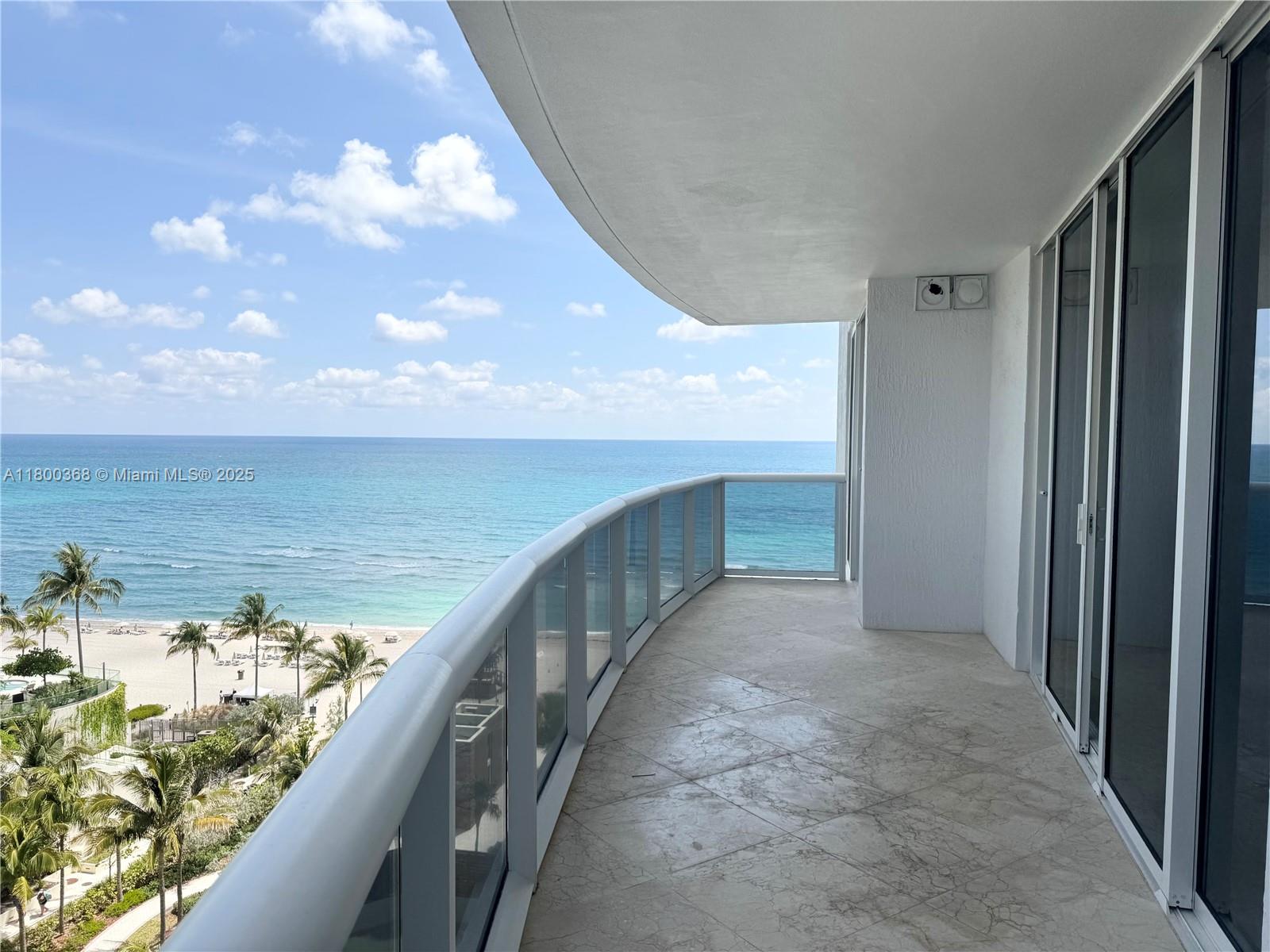 18911 Collins Ave 1102