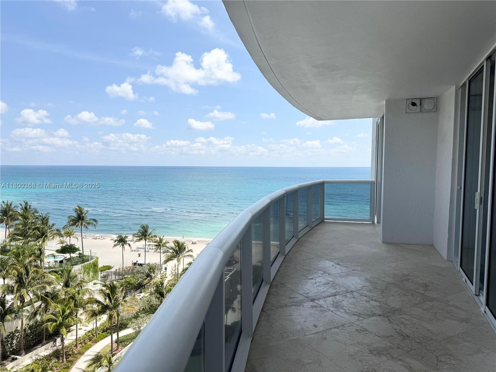 18911 Collins Ave 1102