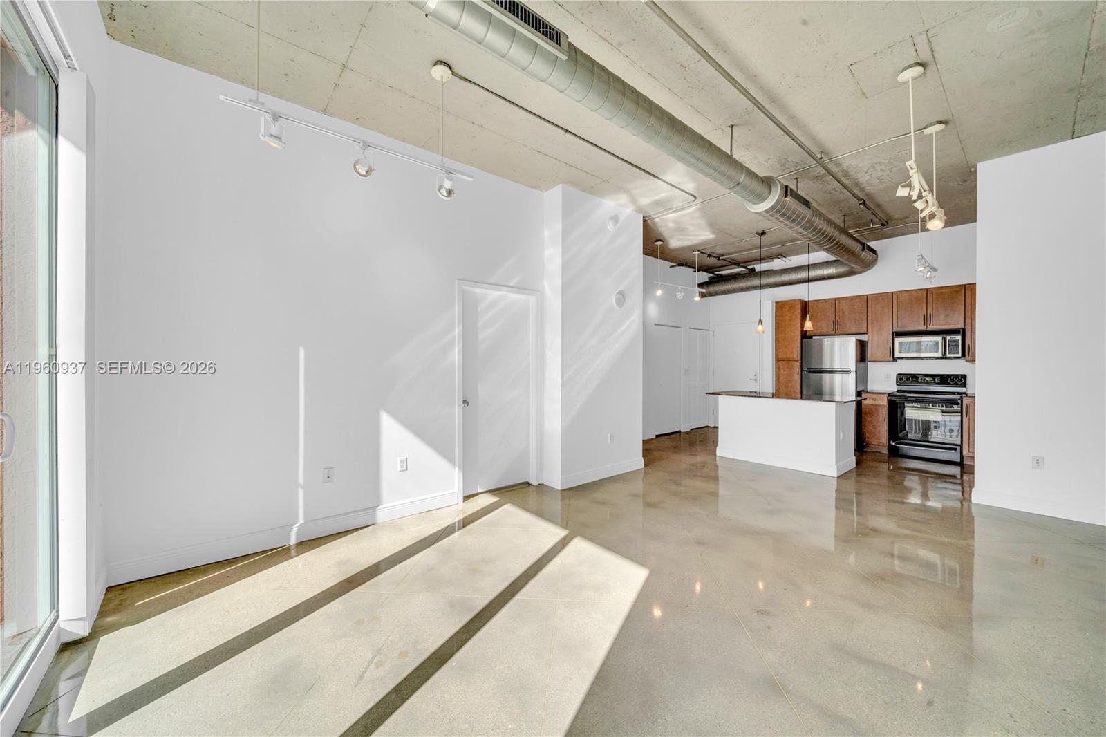 2001 Biscayne Blvd 2605