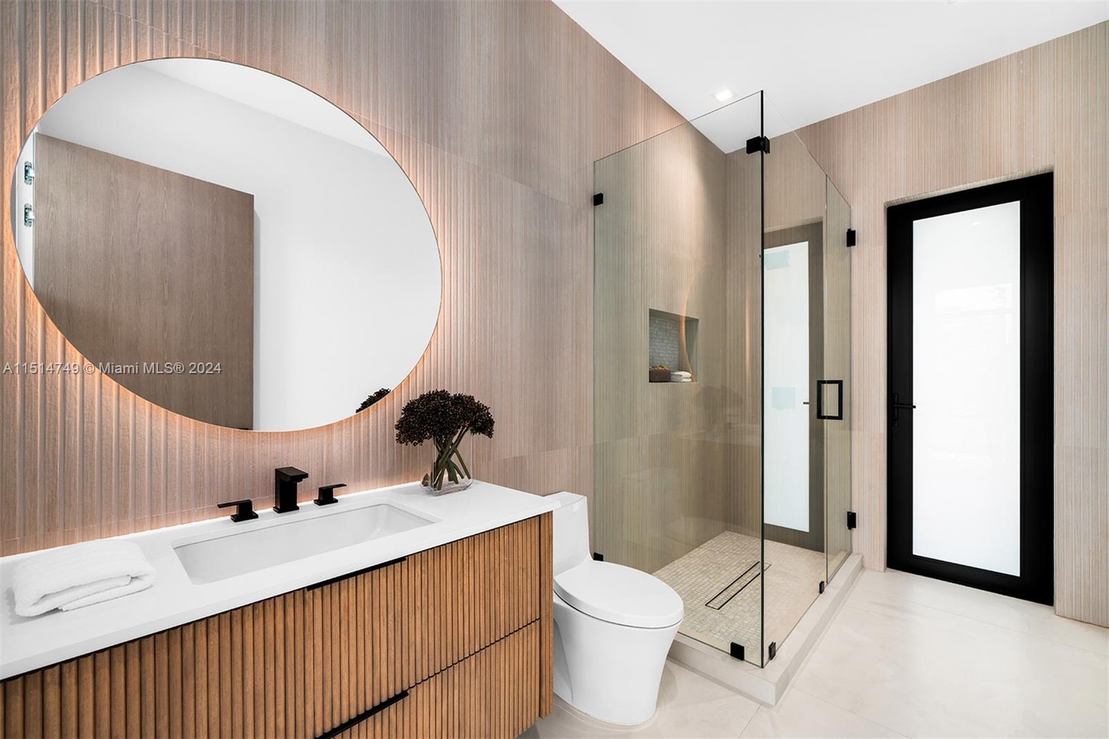 PINE ACRES ESTS - Residential