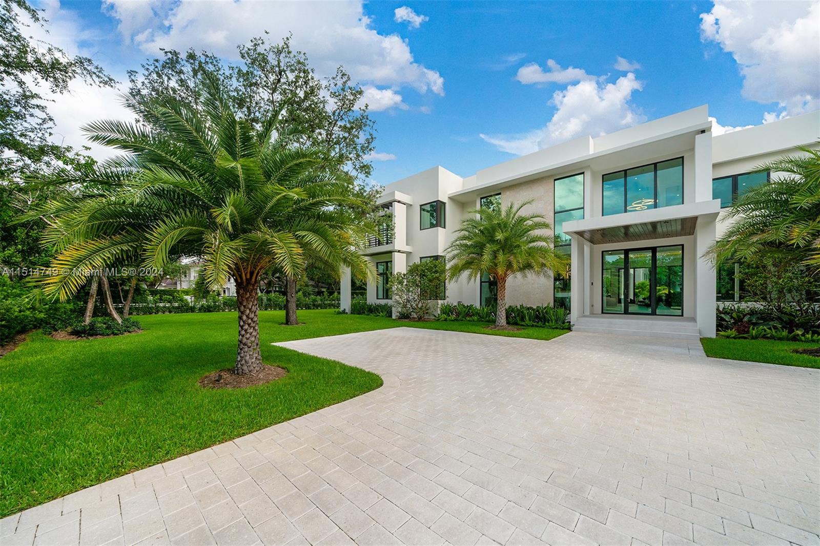 PINE ACRES ESTS - Residential