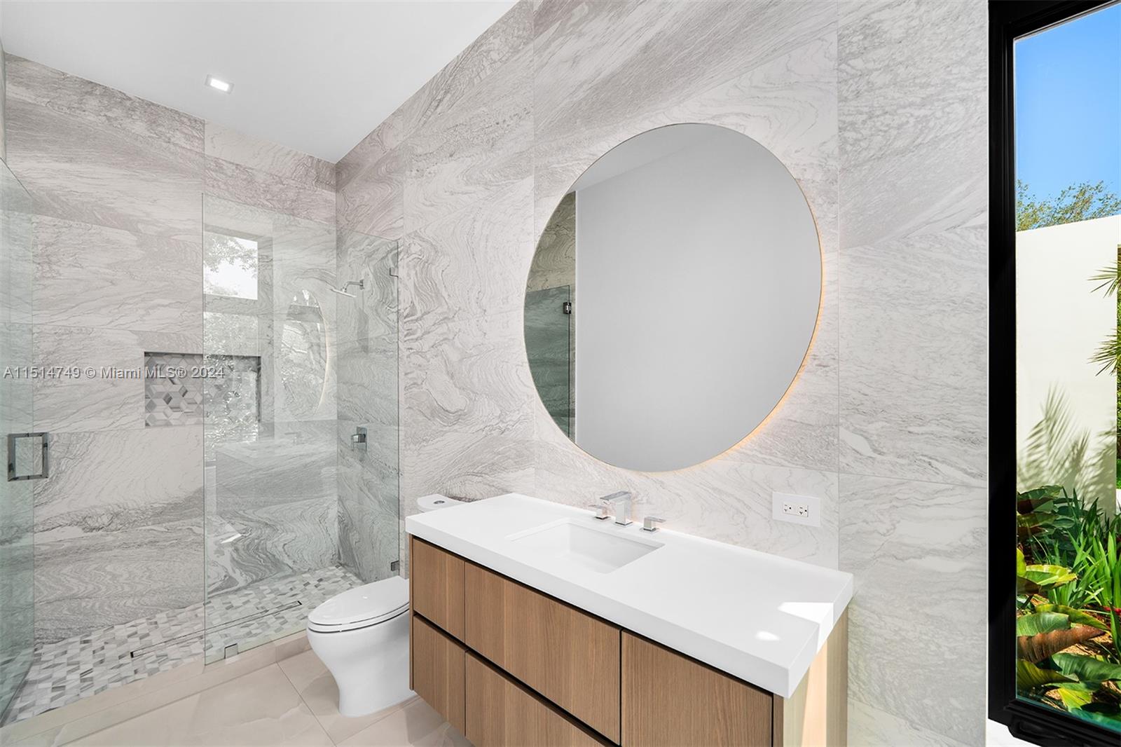 PINE ACRES ESTS - Residential