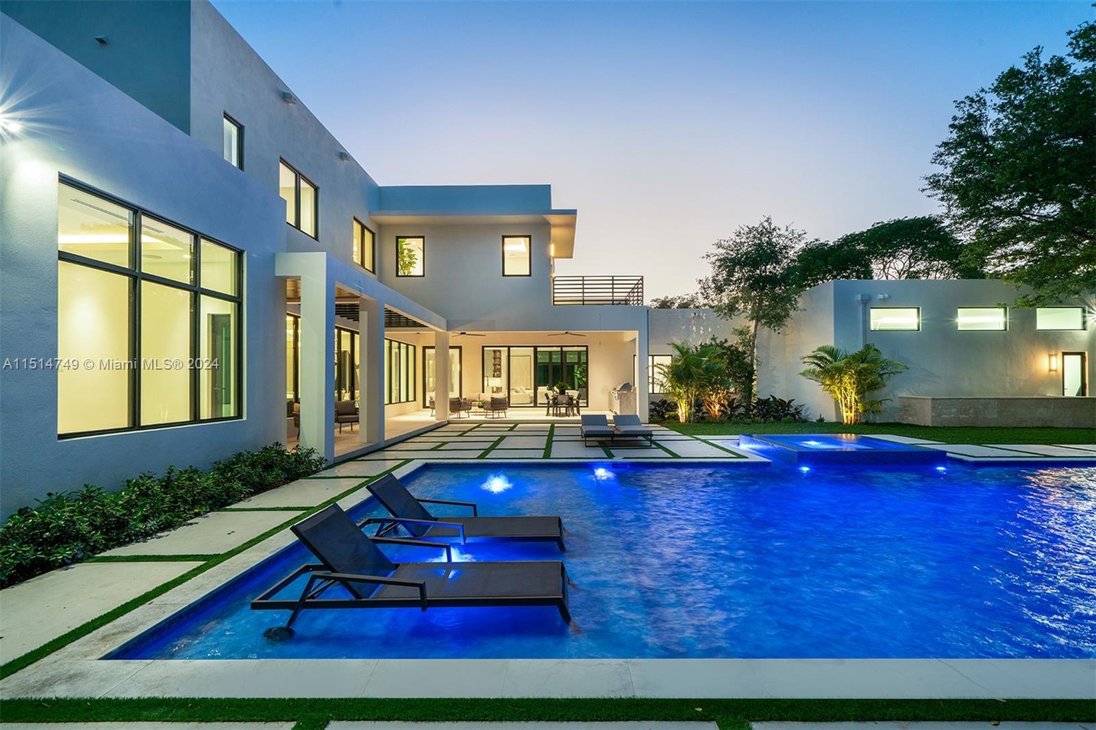 PINE ACRES ESTS - Residential