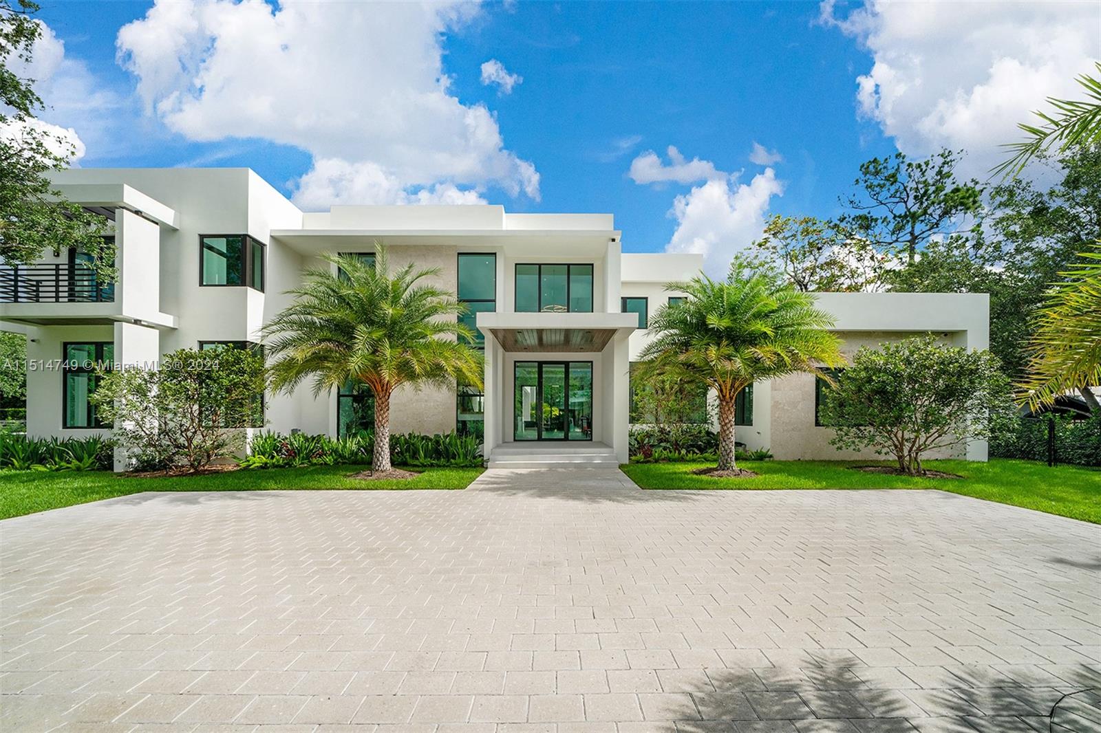 PINE ACRES ESTS - Residential