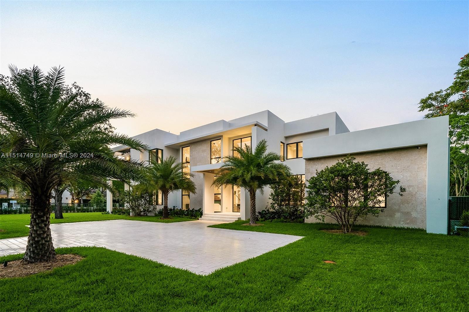 PINE ACRES ESTS - Residential