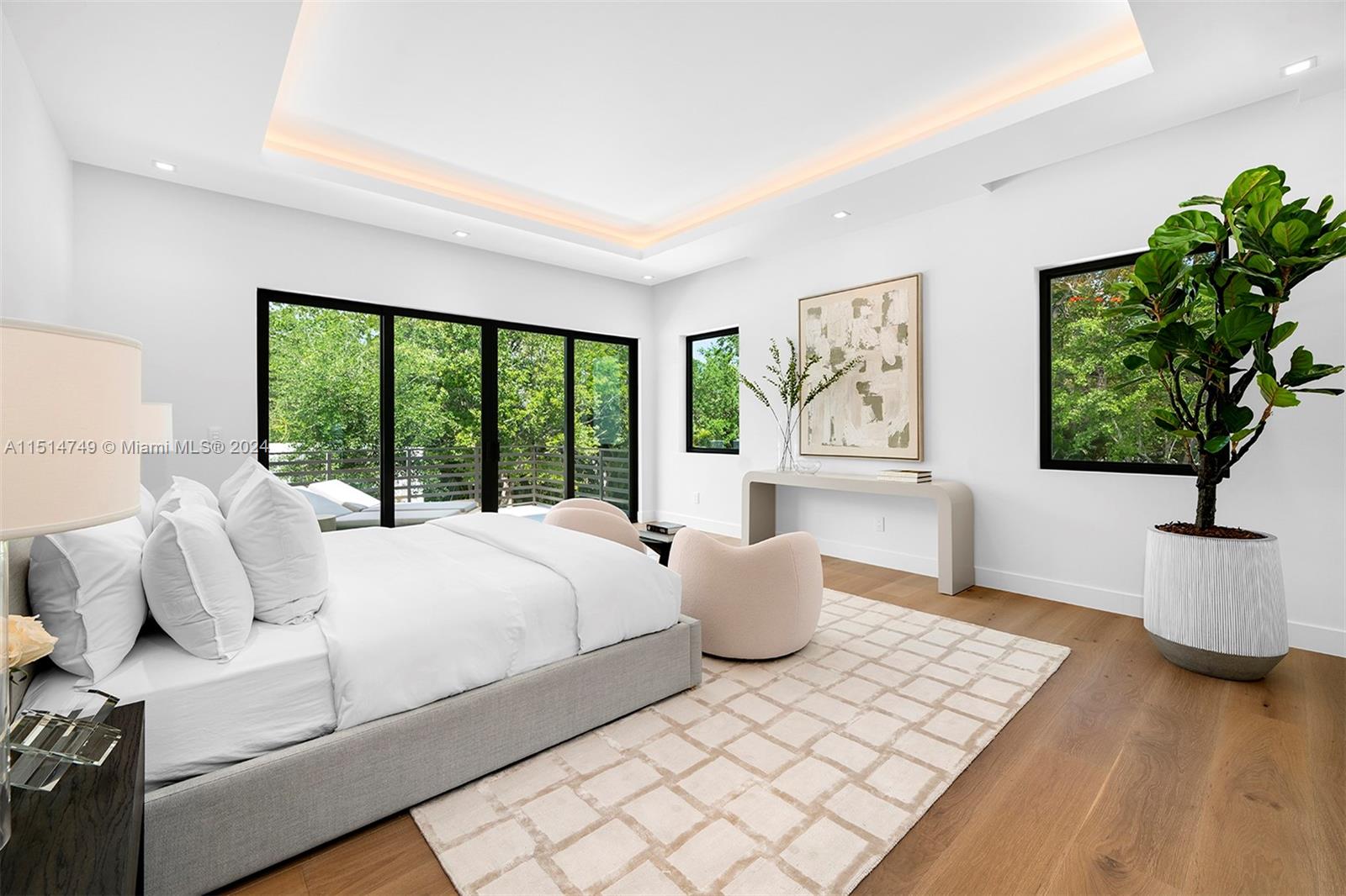 PINE ACRES ESTS - Residential