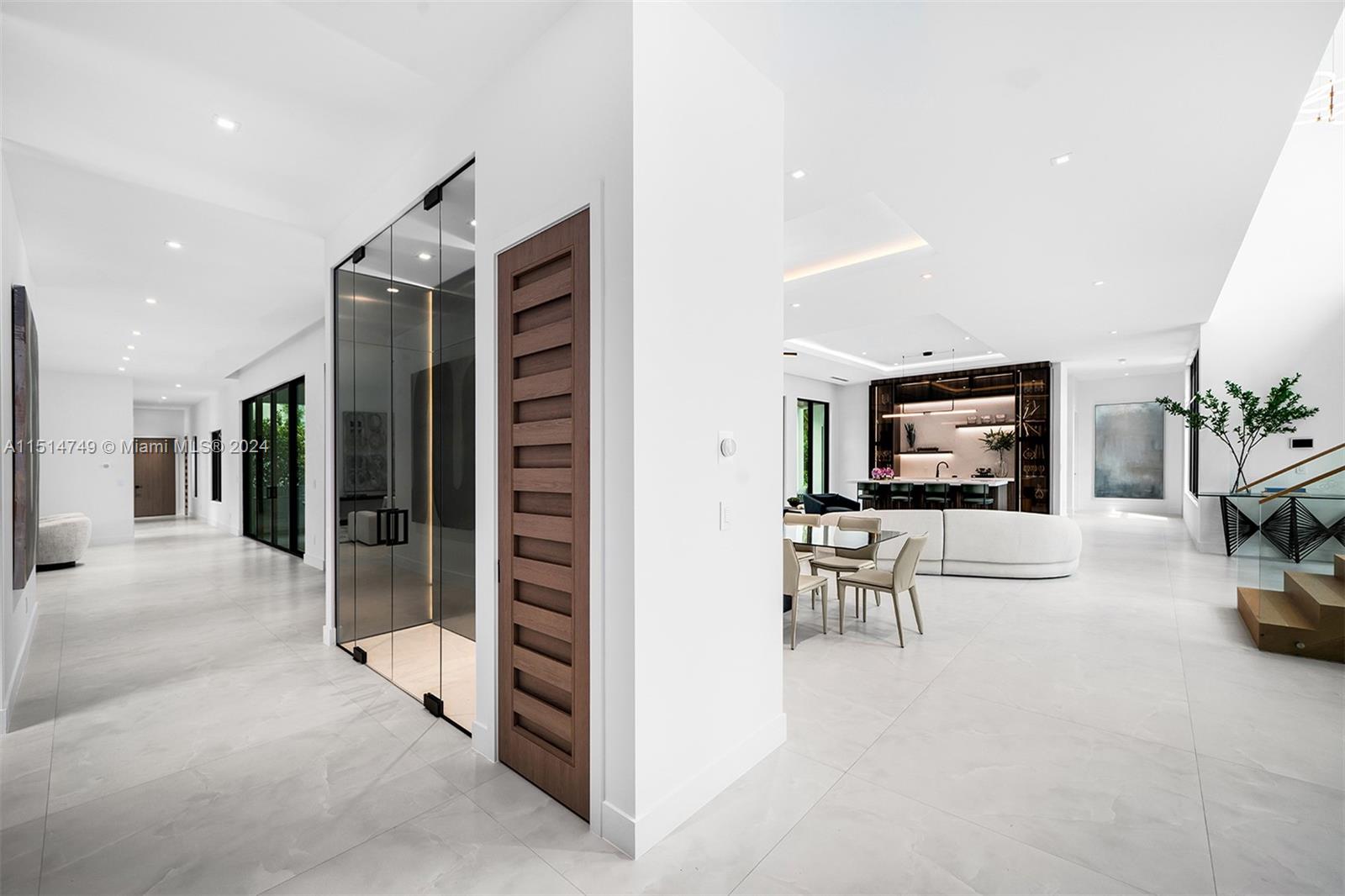 PINE ACRES ESTS - Residential