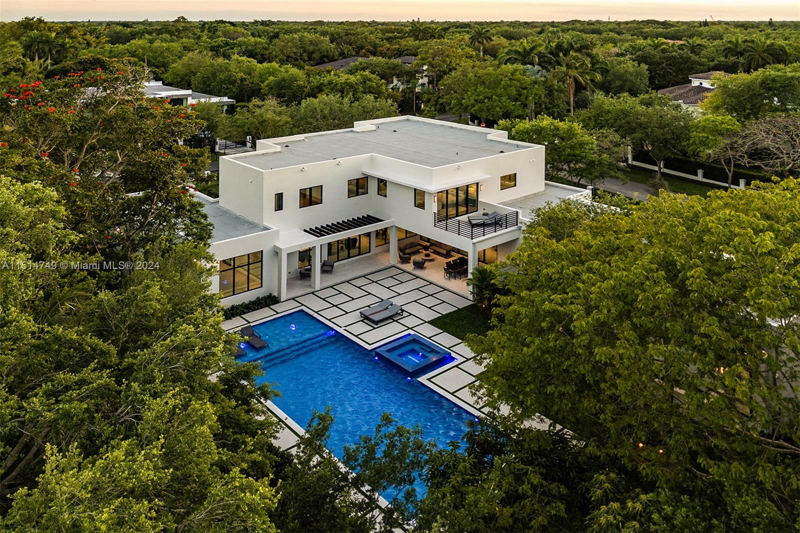 PINE ACRES ESTS - Residential