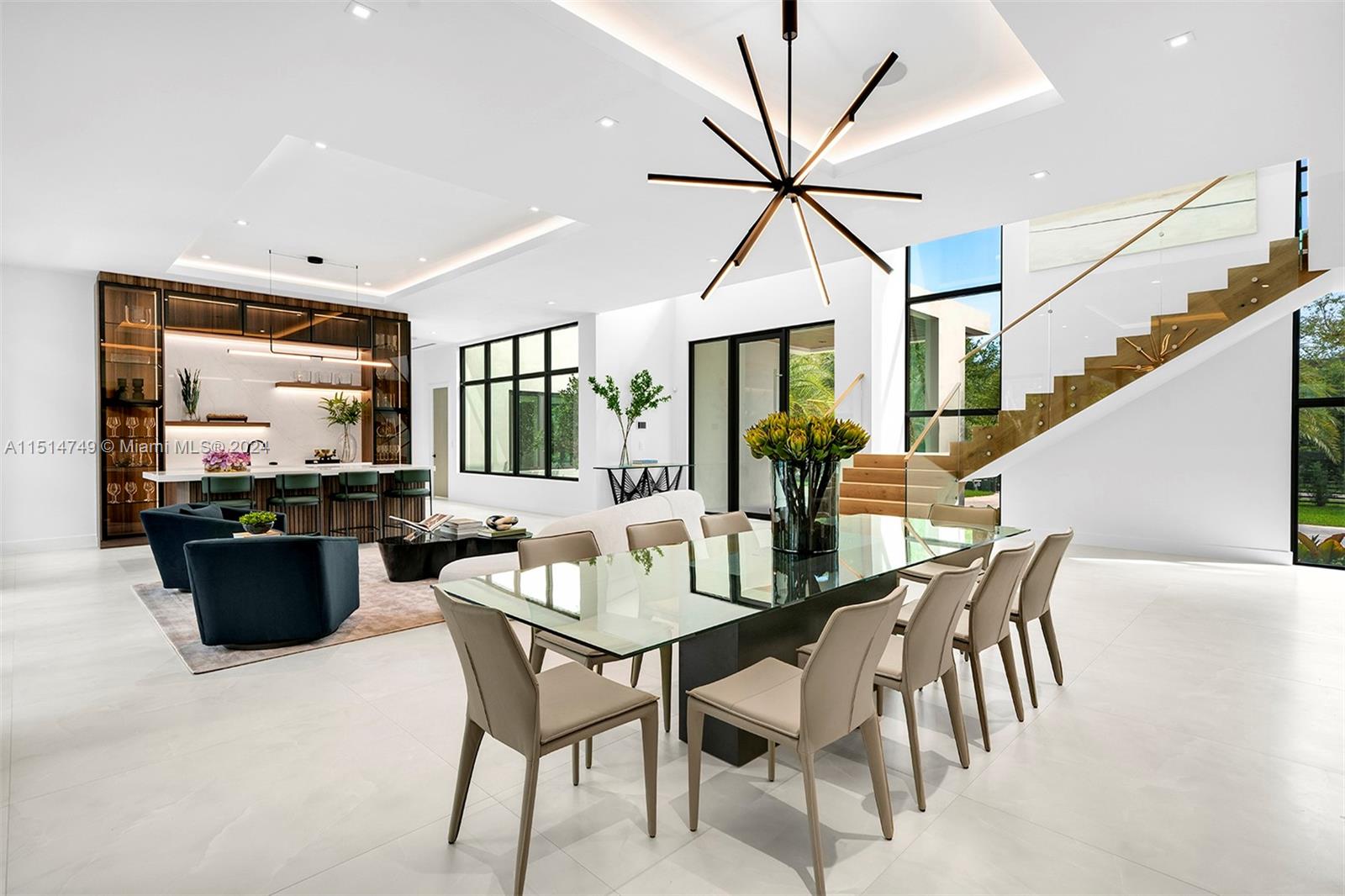 PINE ACRES ESTS - Residential