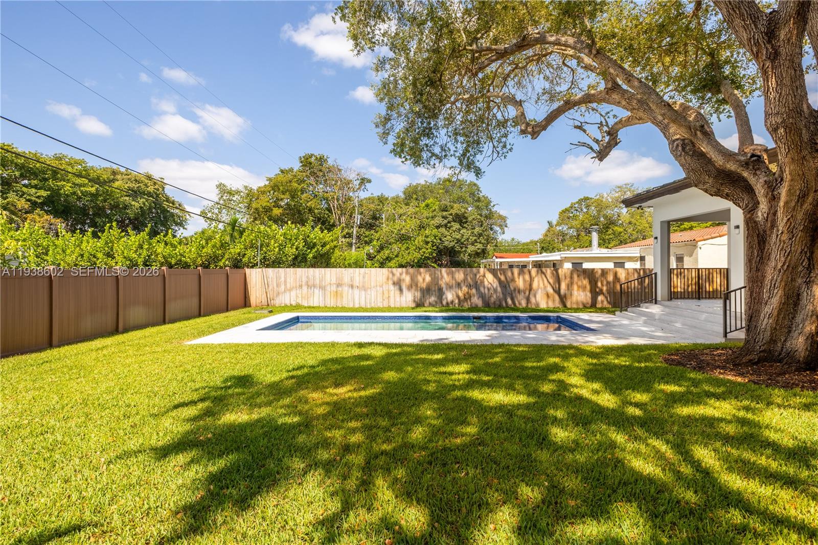 PRIORS 1ST ADDN TO BISCAY - Residential