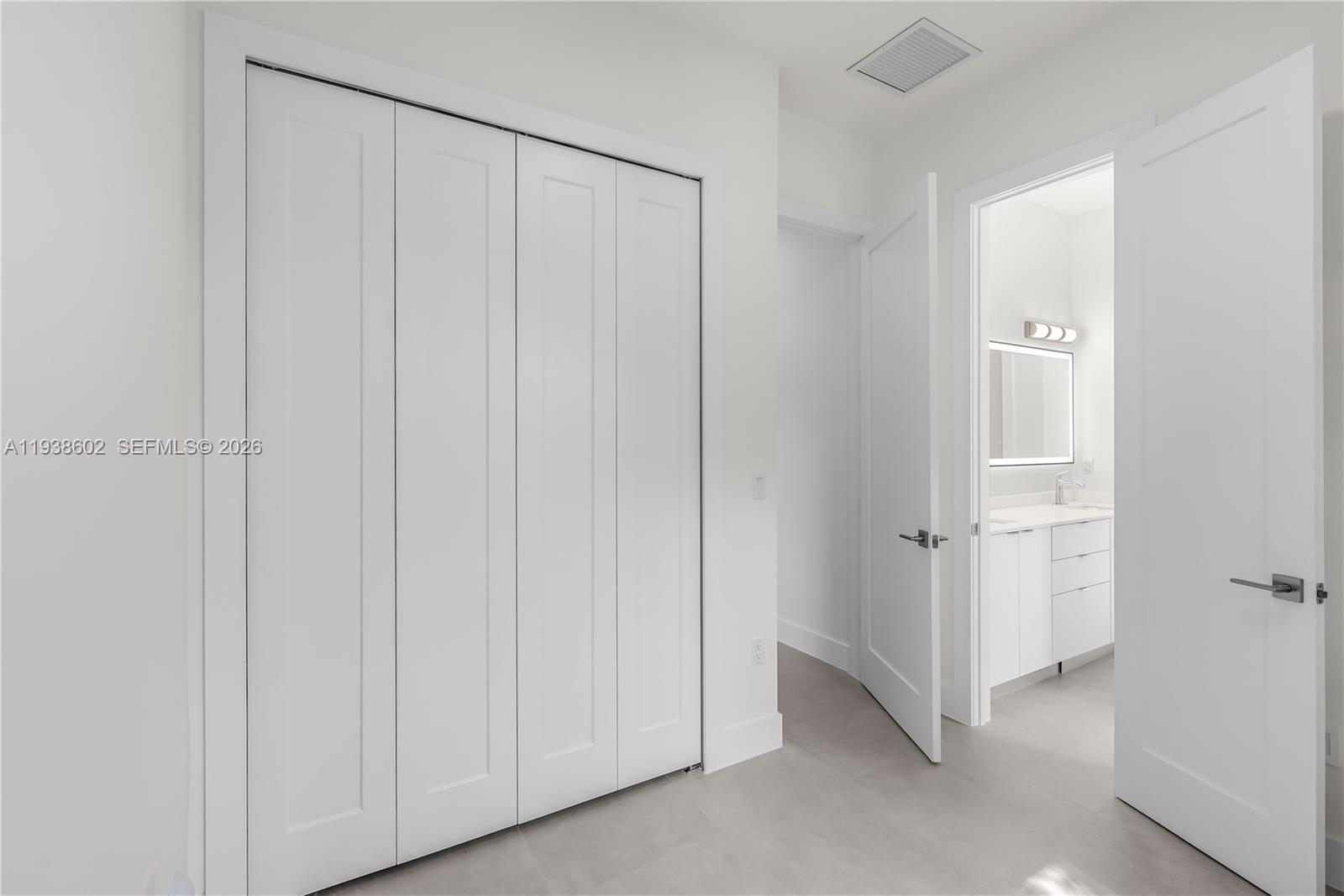 PRIORS 1ST ADDN TO BISCAY - Residential