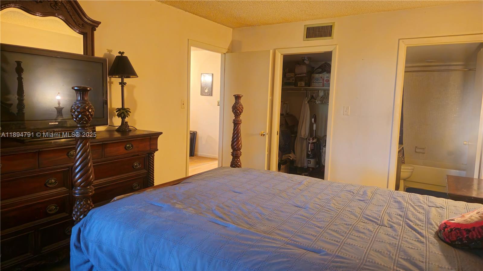 CYPRESS CHASE NORTH NO 1 - Residential