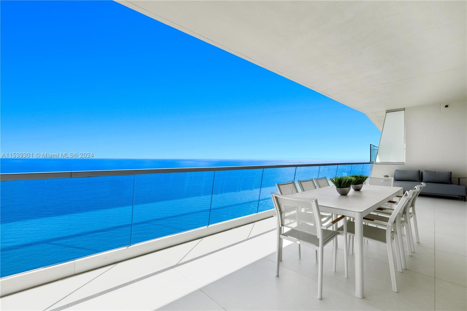NORTH BISCAYNE BEACH AMEN - Residential