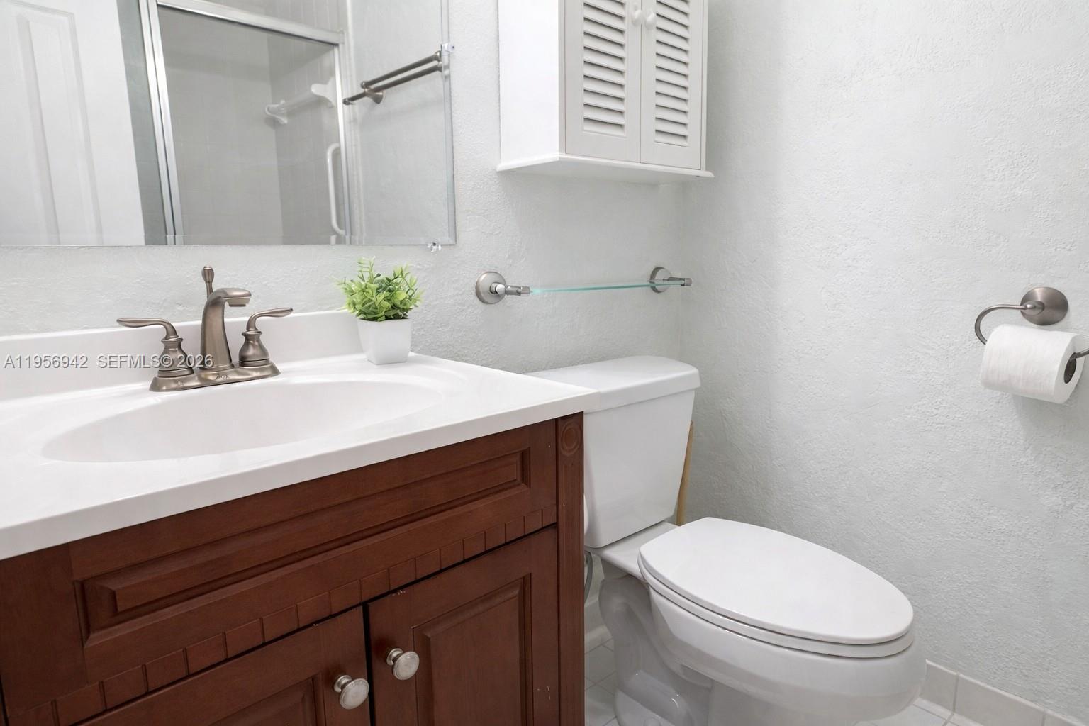 18TH HOLE AT INVERRARY CO - Residential