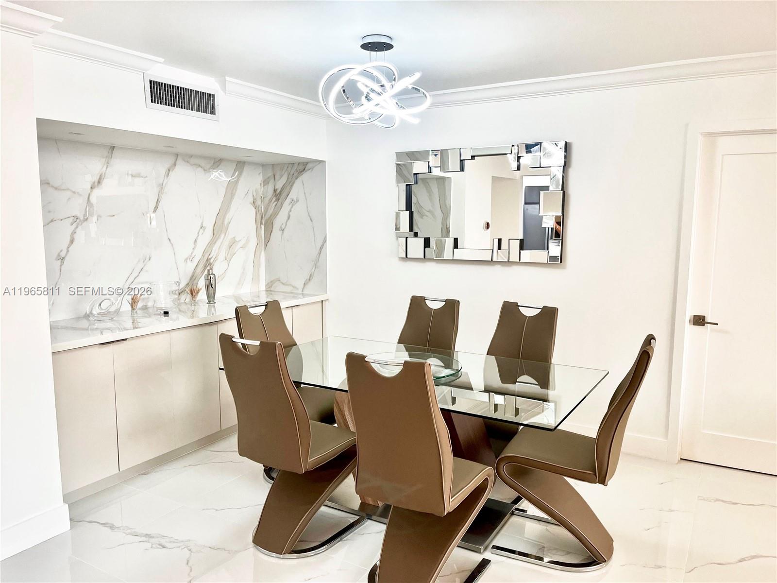 FLAMENCO CONDO TOWER I - Residential