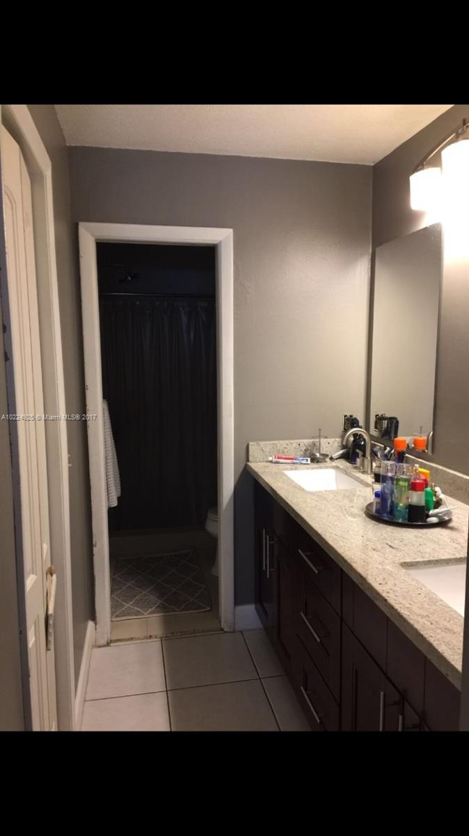 Twin Chalets Internationa - Residential Lease