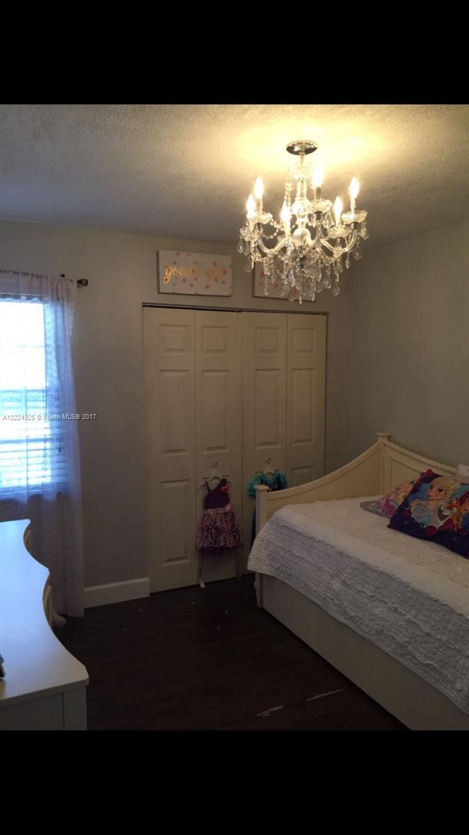 Twin Chalets Internationa - Residential Lease