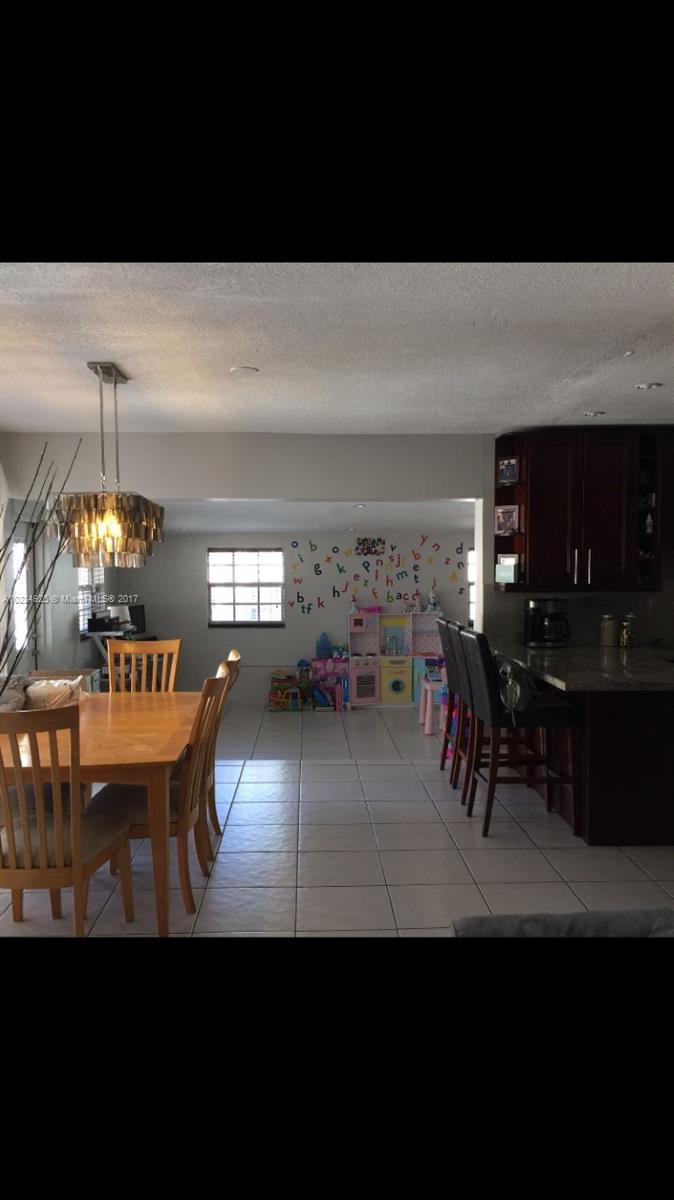 Twin Chalets Internationa - Residential Lease