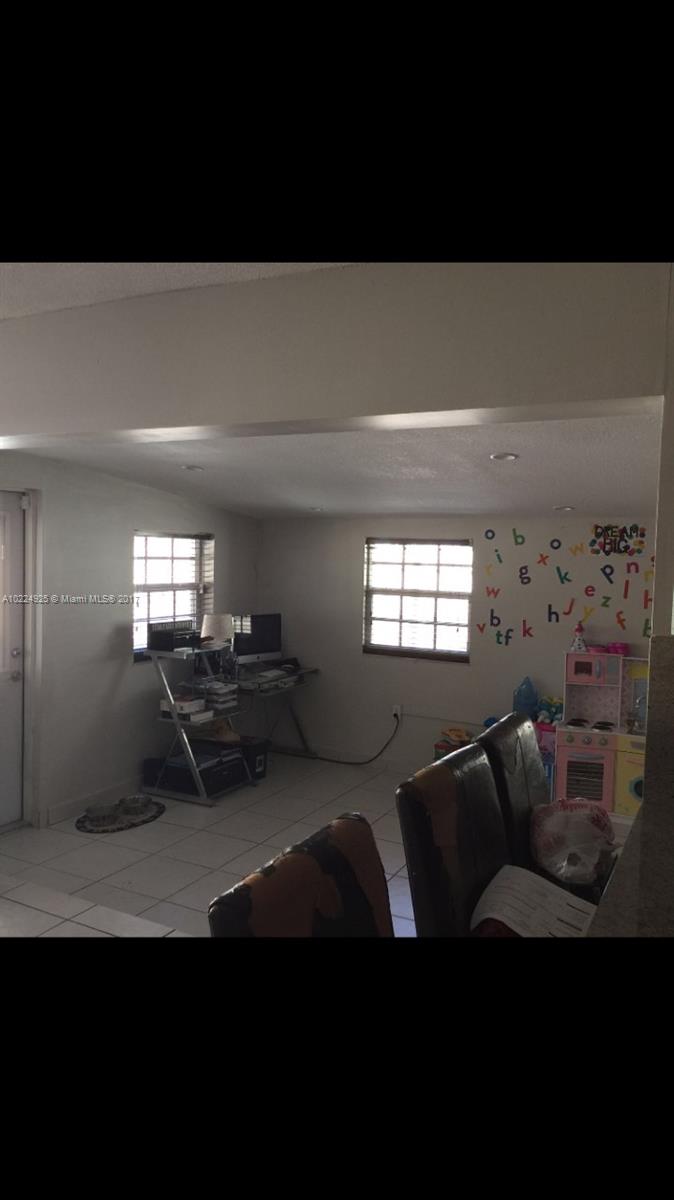 Twin Chalets Internationa - Residential Lease