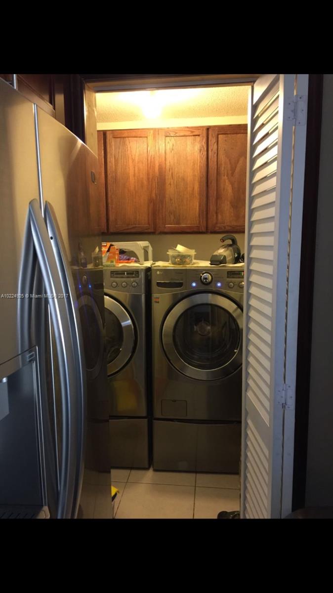 Twin Chalets Internationa - Residential Lease