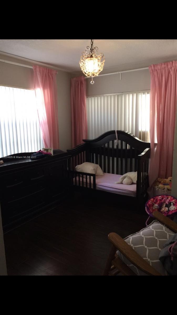 Twin Chalets Internationa - Residential Lease