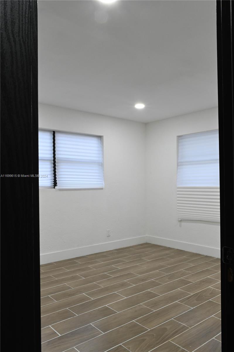 LAST CHANCE VILLAGE - Residential