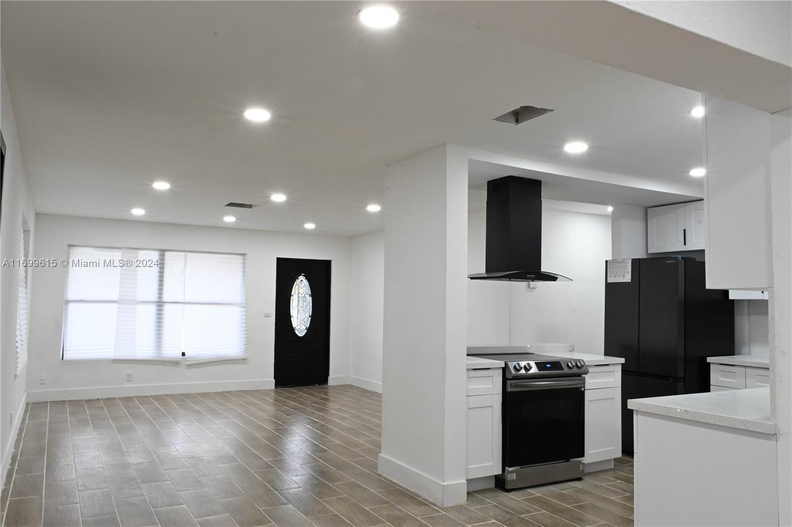 LAST CHANCE VILLAGE - Residential