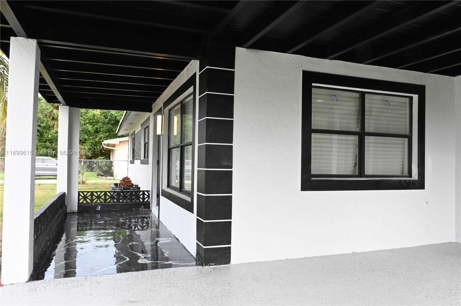 LAST CHANCE VILLAGE - Residential