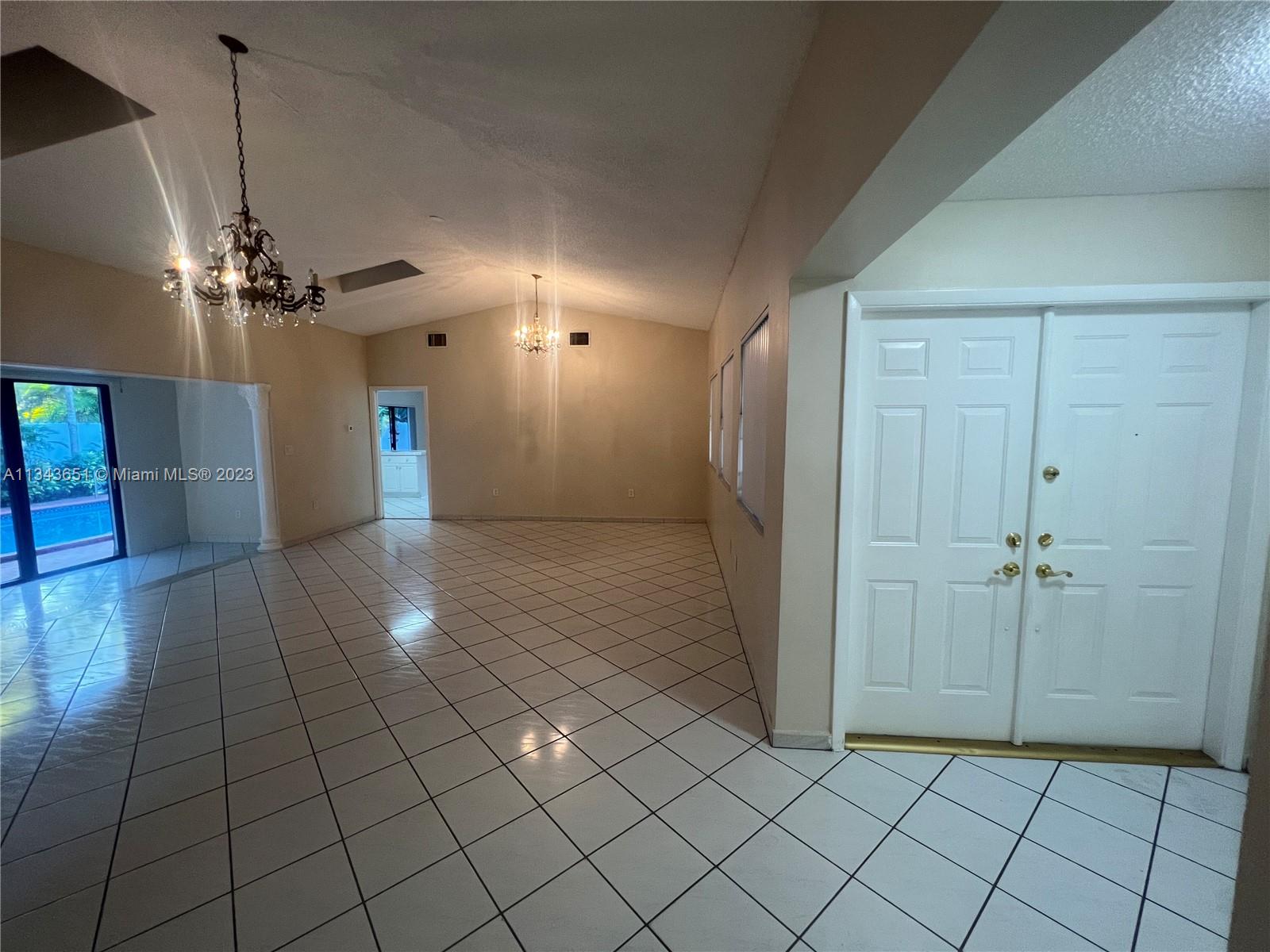 CLASCA-ROBAINA SUB - Residential Lease