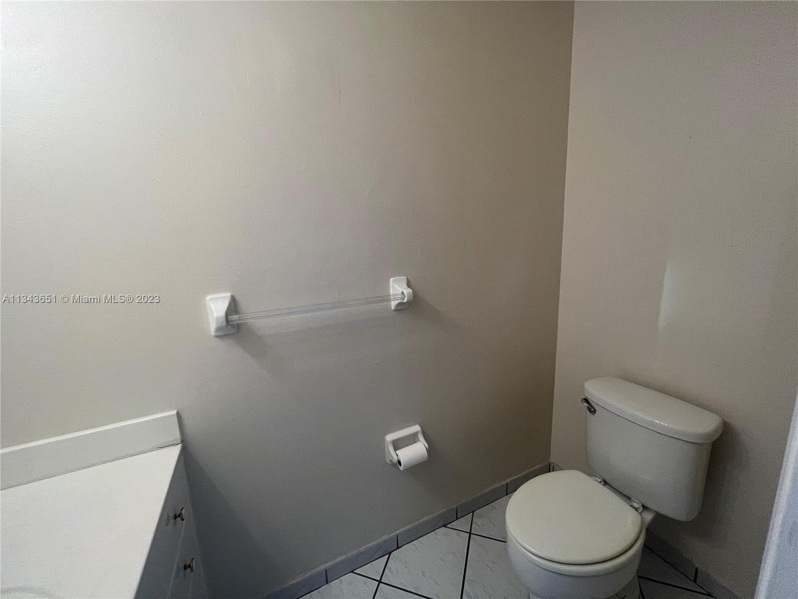 CLASCA-ROBAINA SUB - Residential Lease