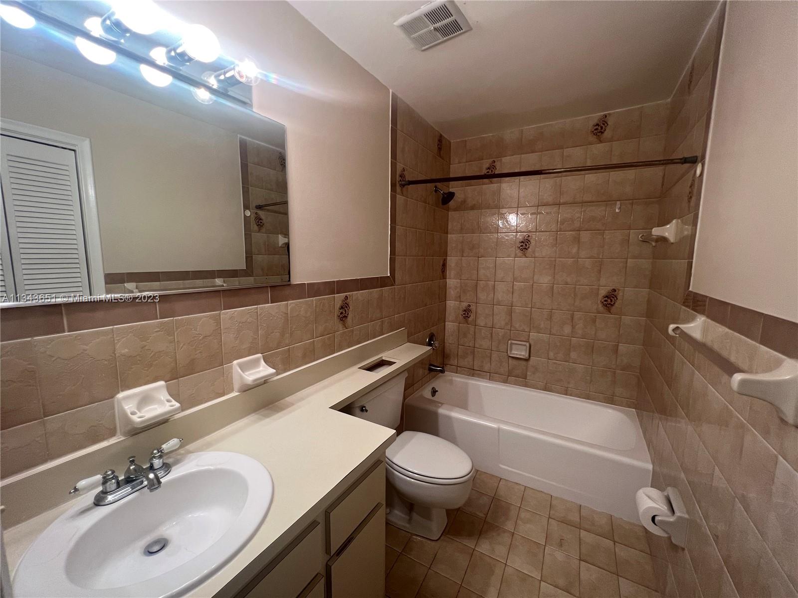 CLASCA-ROBAINA SUB - Residential Lease