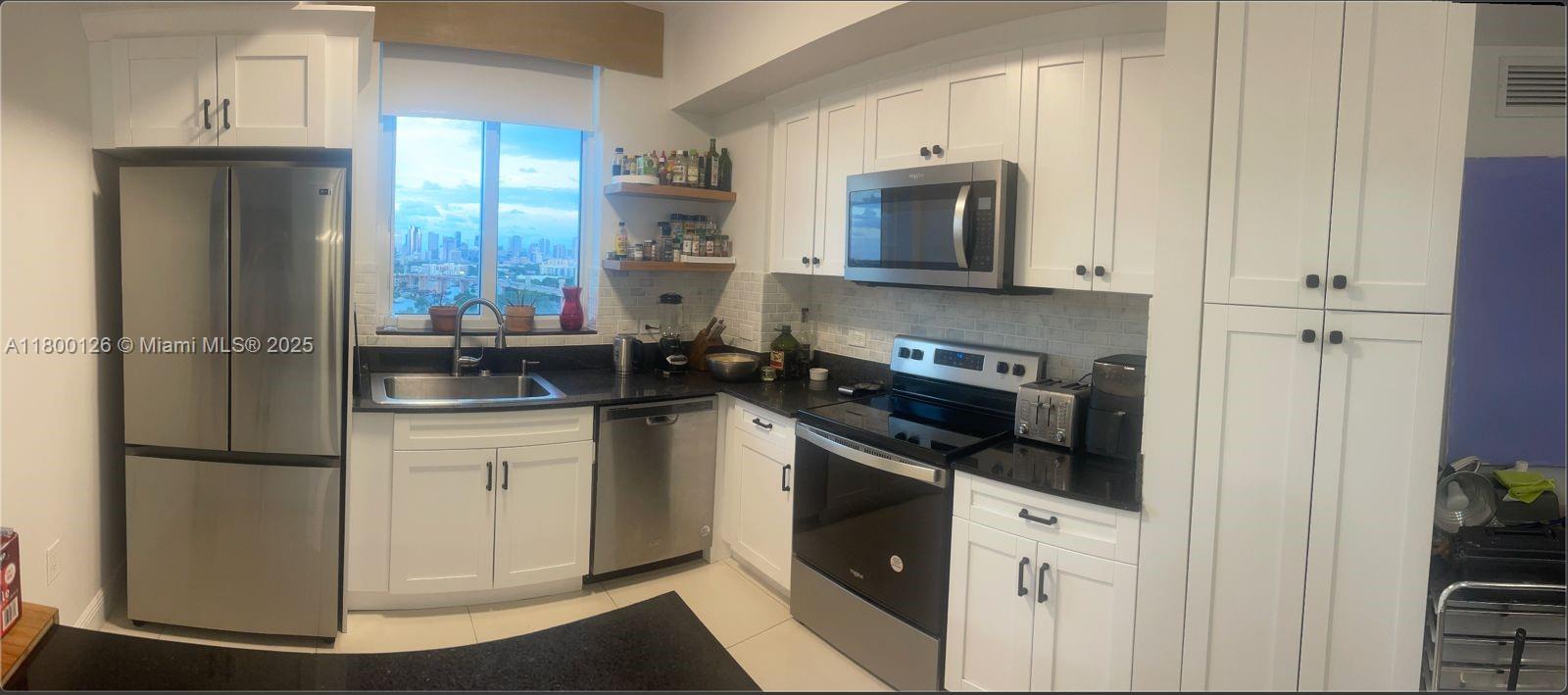 TERRAZAS RIVERPARK VILLAG - Residential Lease