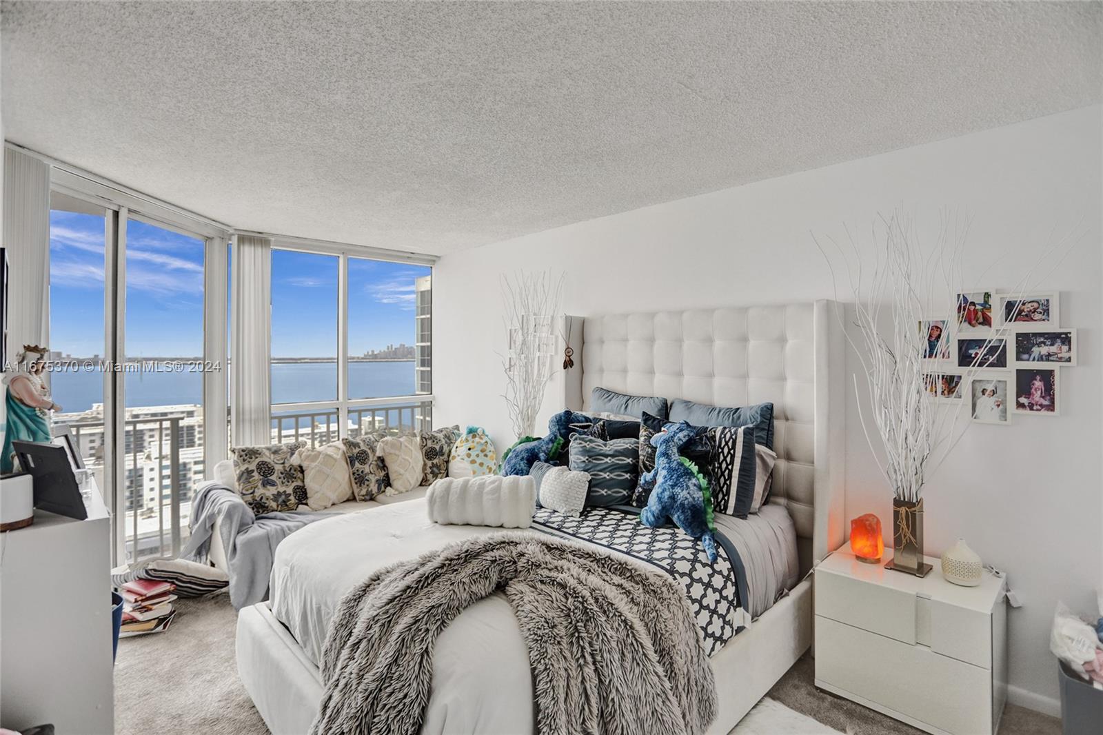 THE GRANDVIEW PALACE COND - Residential