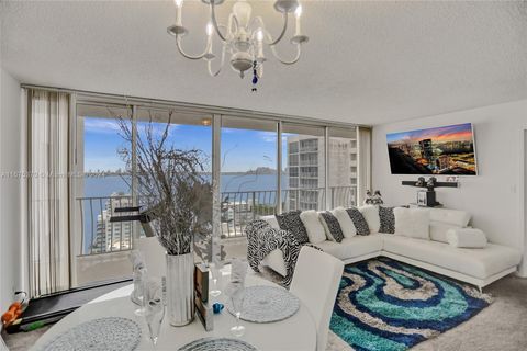 7601 E Treasure Dr 2421 North Bay Village FL 33141