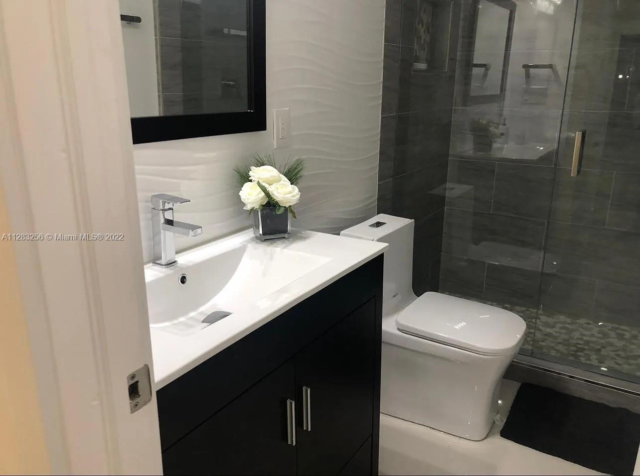 FLAGLER WATERWAY ESTATES - Residential Lease