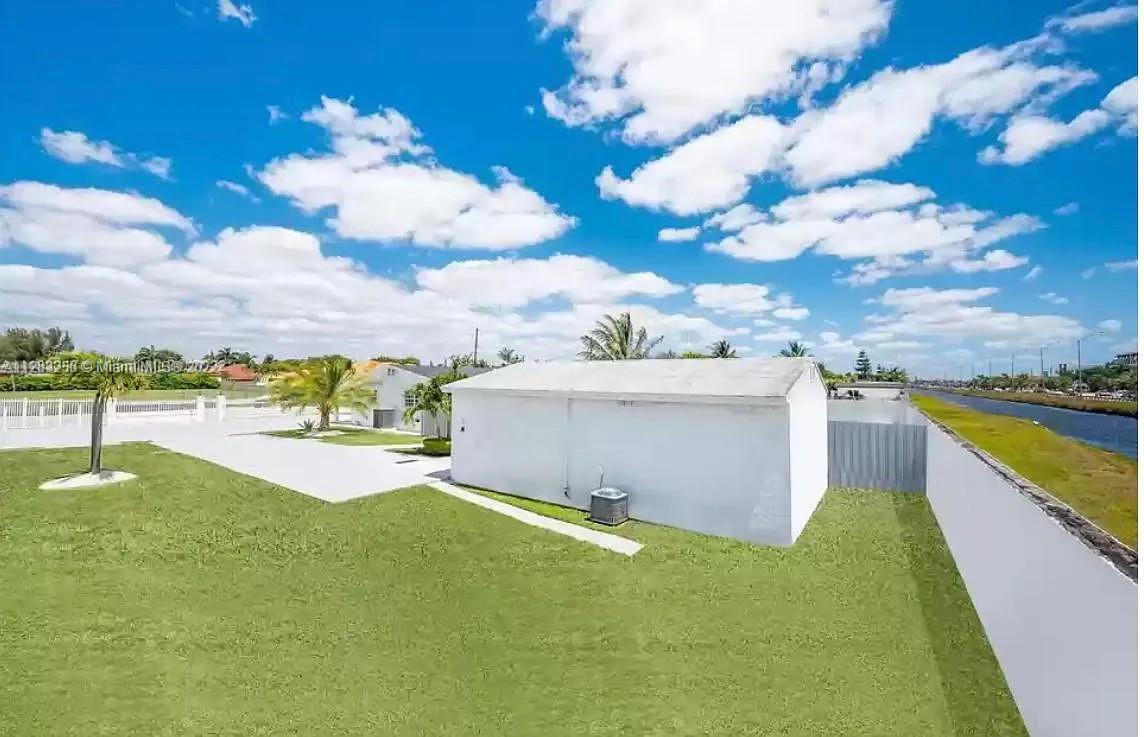 FLAGLER WATERWAY ESTATES - Residential Lease