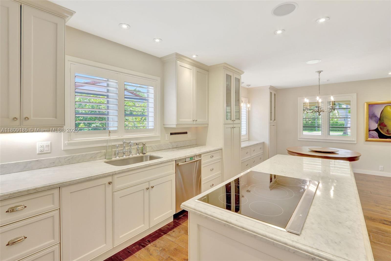 CORAL GABLES SEC B - Residential