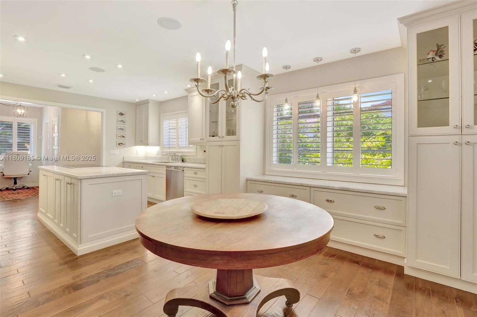 CORAL GABLES SEC B - Residential