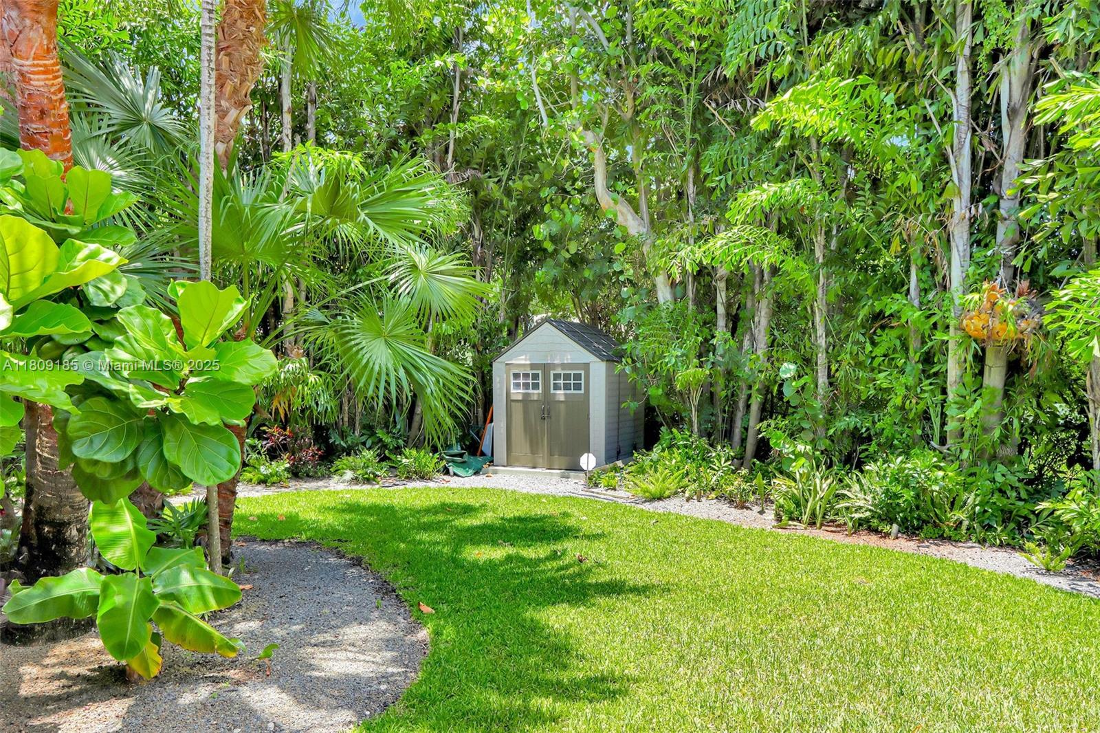 CORAL GABLES SEC B - Residential